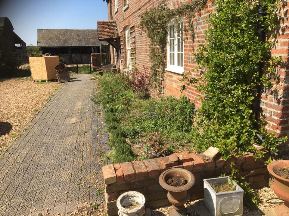 Lawn Mowing in Buckinghamshire
